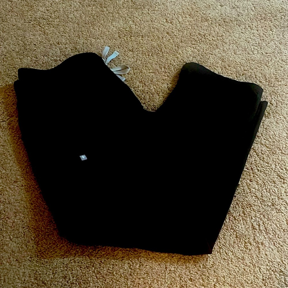 Figs Black Scrub Pants